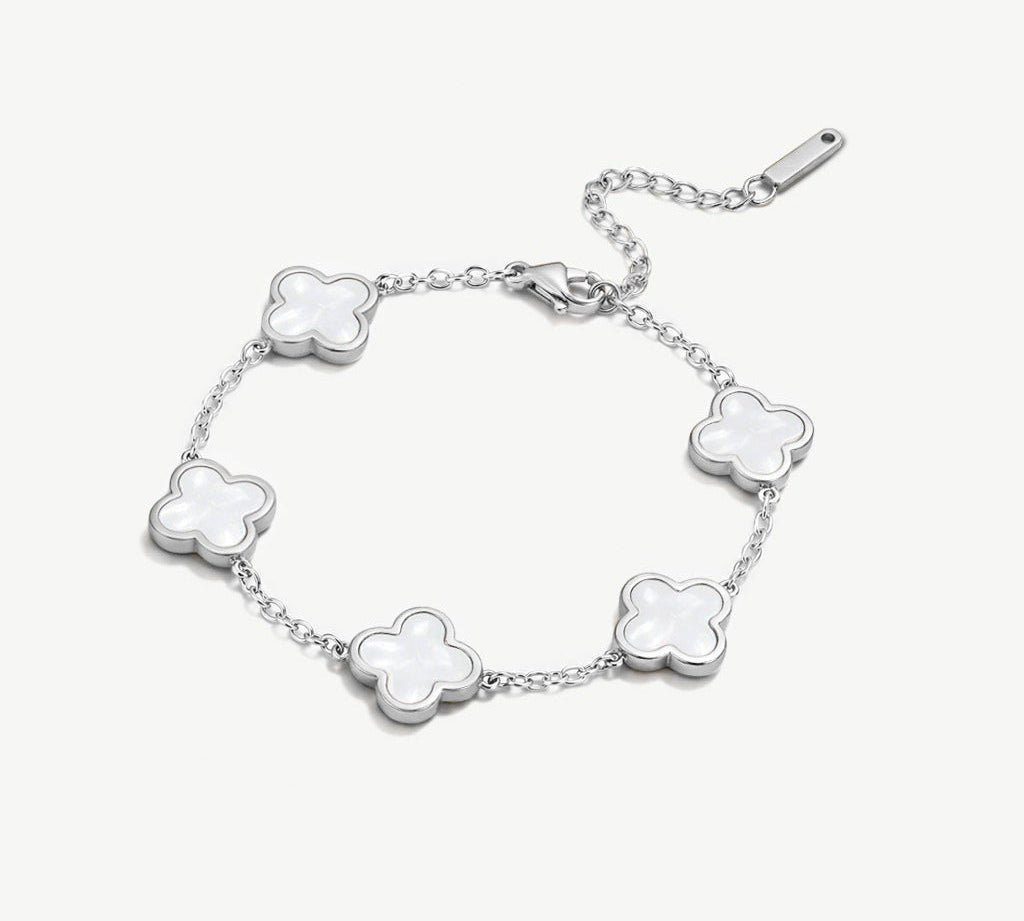 Pearl Clover Bracelet