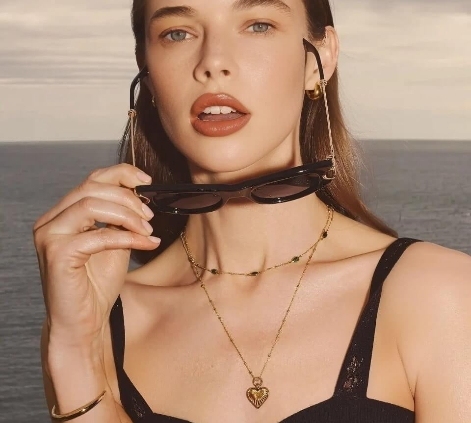 Hold My Heart Necklace